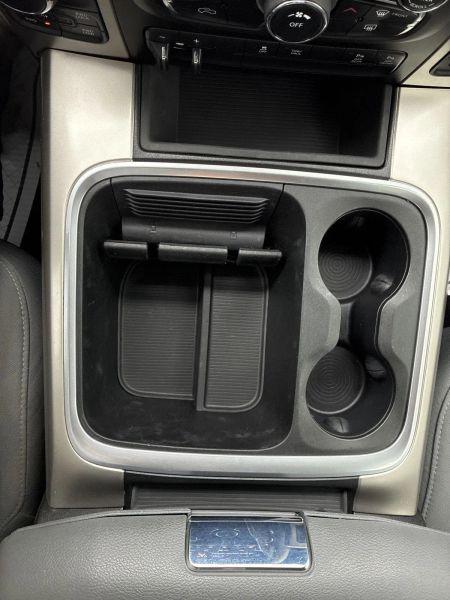 2018 Ram 1500 Big Horn Crew Cab 4x4 5'7" Box