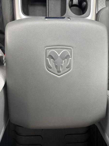 2018 Ram 1500 Big Horn Crew Cab 4x4 5'7" Box