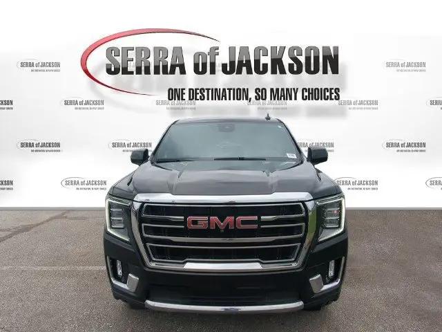 2023 GMC Yukon XL 4WD SLT