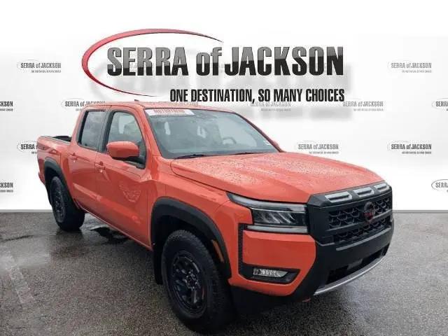 2025 Nissan Frontier Crew Cab PRO-X 4x2