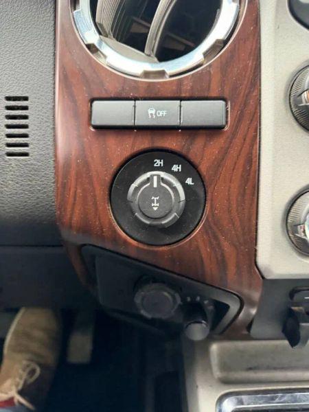 2014 Ford F-250 LARIAT