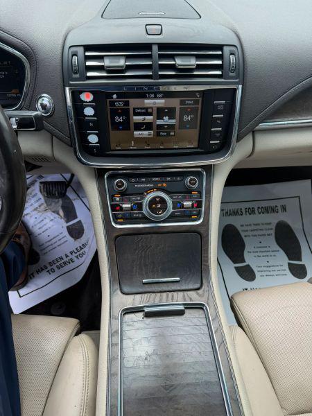 2017 Lincoln Continental Reserve