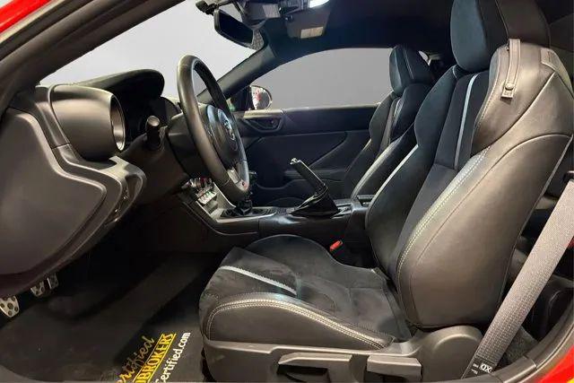 2025 Toyota GR86 Premium