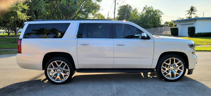 2017 Chevrolet Suburban LT