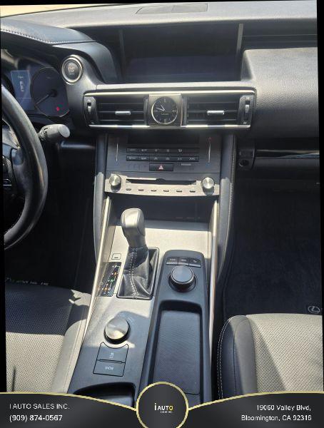 2020 Lexus IS 300 300