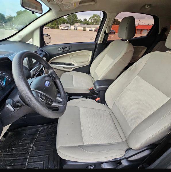 2020 Ford EcoSport S