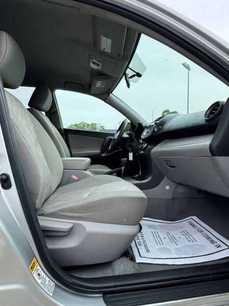 2011 Toyota RAV4 Base