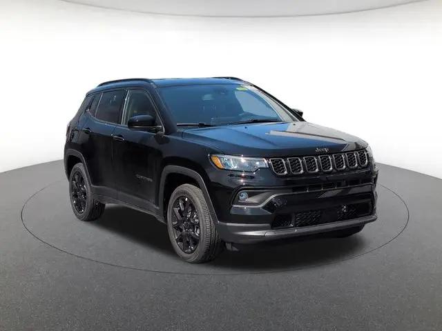 2026 Jeep Compass Latitude Altitude