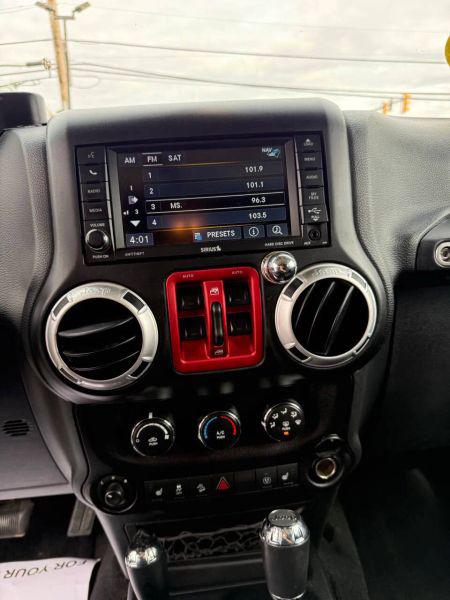 2015 Jeep Wrangler Unlimited Sahara