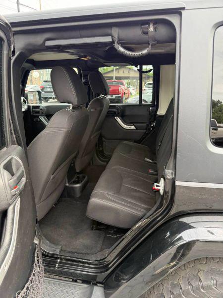2015 Jeep Wrangler Unlimited Sahara