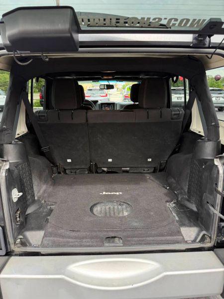 2015 Jeep Wrangler Unlimited Sahara
