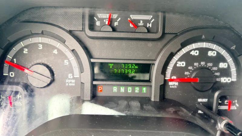 2013 Ford E-350 Super Duty Base