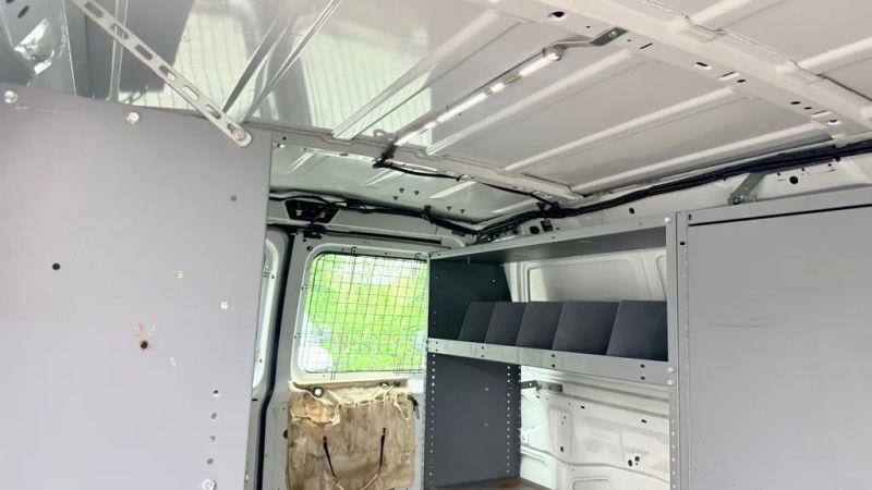 2013 Ford E-350 Super Duty Base