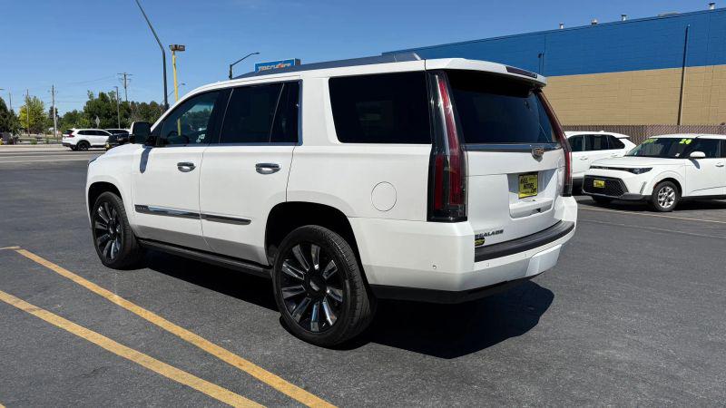 2018 Cadillac Escalade Premium Luxury