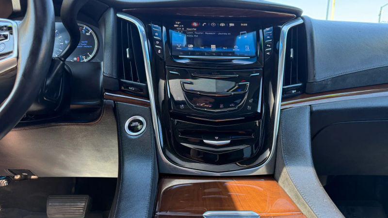 2018 Cadillac Escalade Premium Luxury