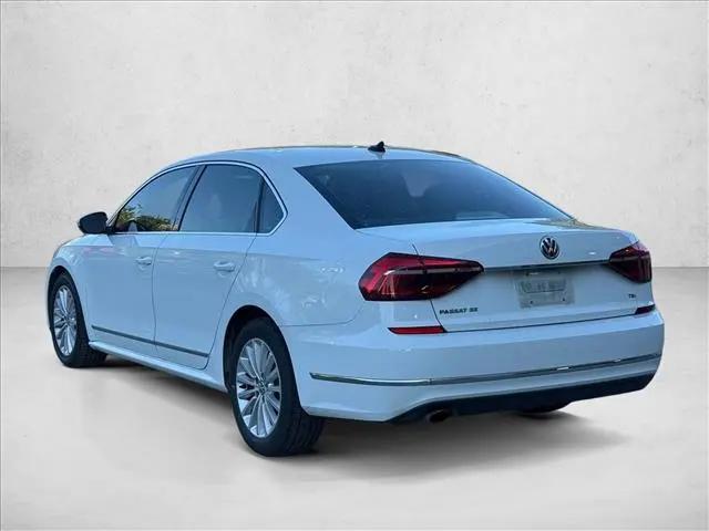 2017 Volkswagen Passat 1.8T SE