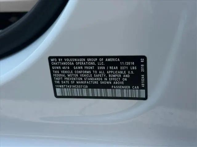 2017 Volkswagen Passat 1.8T SE