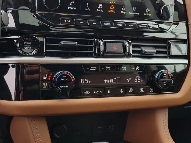 2025 Nissan Pathfinder Platinum 4WD