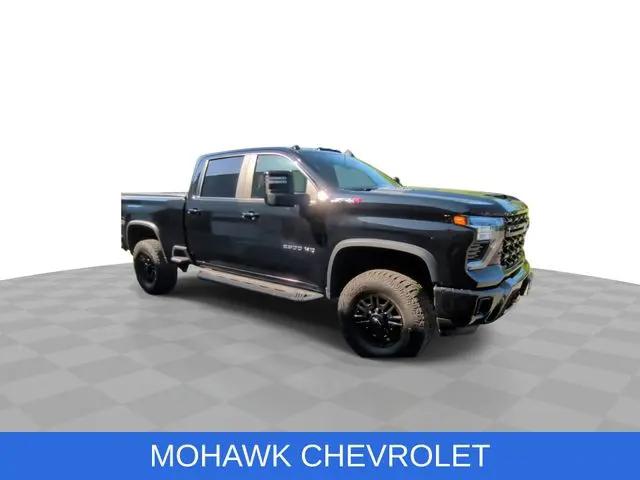 2024 Chevrolet Silverado 2500HD 4WD Crew Cab Standard Bed ZR2