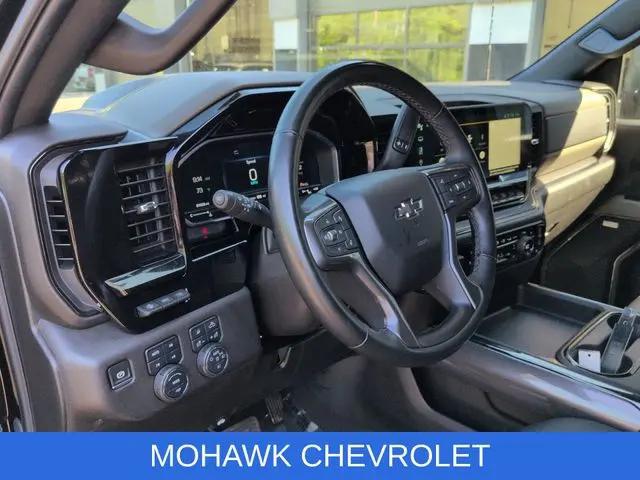 2024 Chevrolet Silverado 2500HD 4WD Crew Cab Standard Bed ZR2