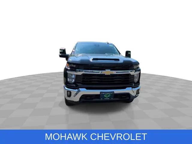 2024 Chevrolet Silverado 2500HD 4WD Double Cab Standard Bed LT