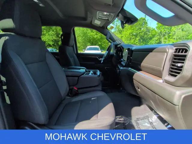 2024 Chevrolet Silverado 2500HD 4WD Double Cab Standard Bed LT