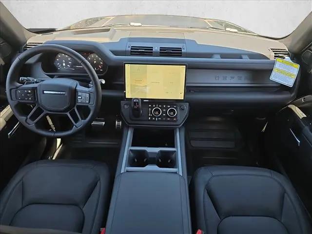 2026 Land Rover Defender P525 V8