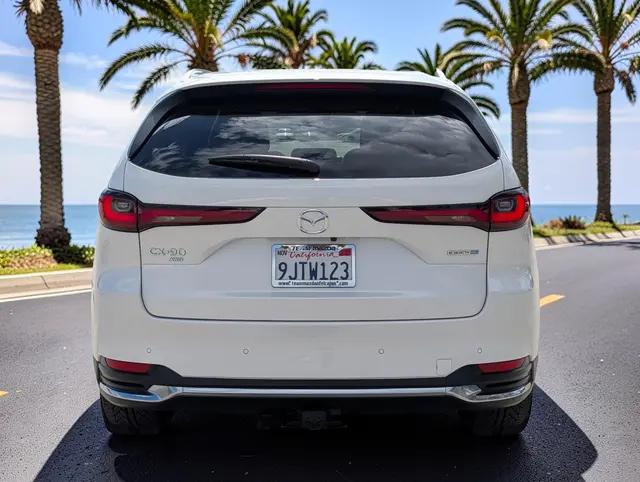 2024 Mazda X-90 Premium Plus