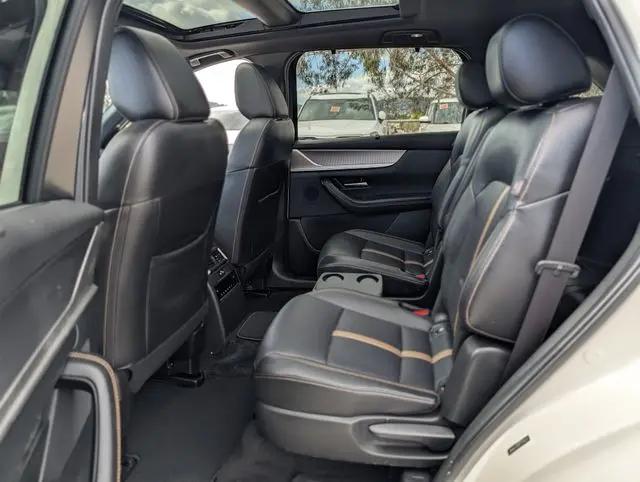 2024 Mazda X-90 Premium Plus