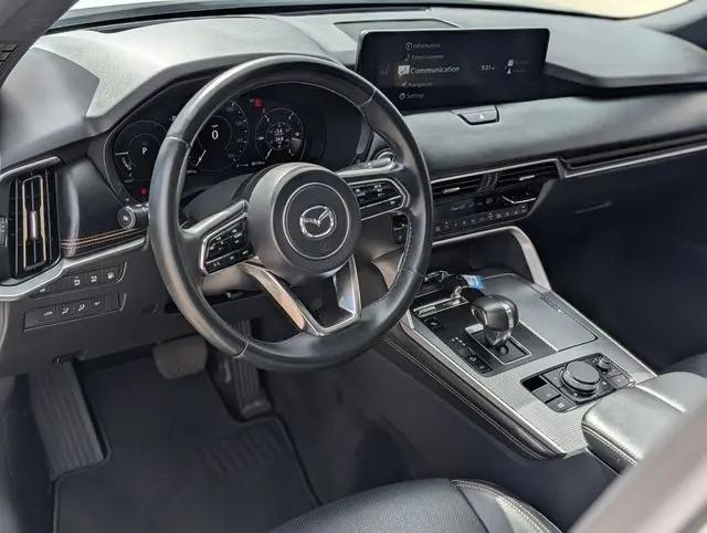2024 Mazda X-90 Premium Plus