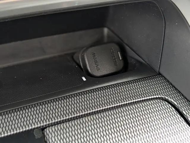 2024 Mazda X-90 Premium Plus