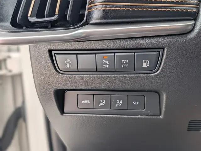 2024 Mazda X-90 Premium Plus
