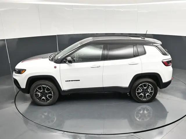 2025 Jeep Compass Trailhawk 4x4