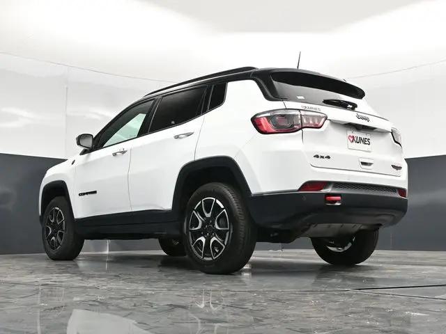 2025 Jeep Compass Trailhawk 4x4