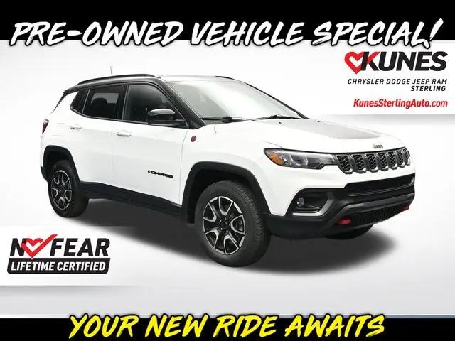 2025 Jeep Compass Trailhawk 4x4 for sale in Sterling, IL