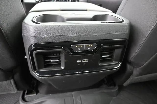 2023 Chevrolet Silverado 1500 4WD Crew Cab Short Bed ZR2