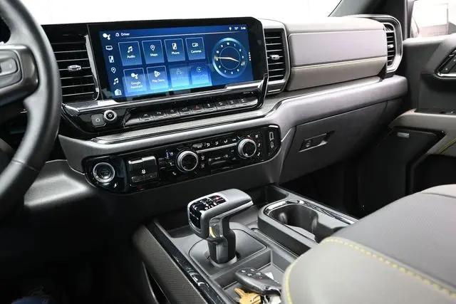 2023 Chevrolet Silverado 1500 4WD Crew Cab Short Bed ZR2