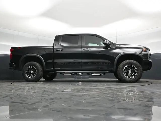 2023 Chevrolet Silverado 1500 4WD Crew Cab Short Bed ZR2