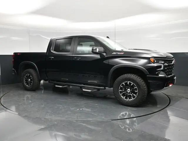2023 Chevrolet Silverado 1500 4WD Crew Cab Short Bed ZR2