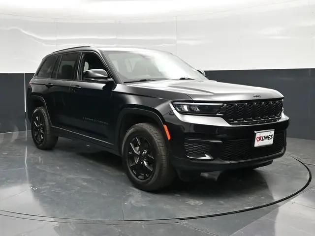 2025 Jeep Grand Cherokee Altitude 4x4