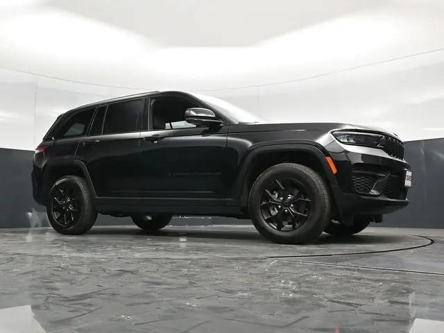 2025 Jeep Grand Cherokee Altitude 4x4