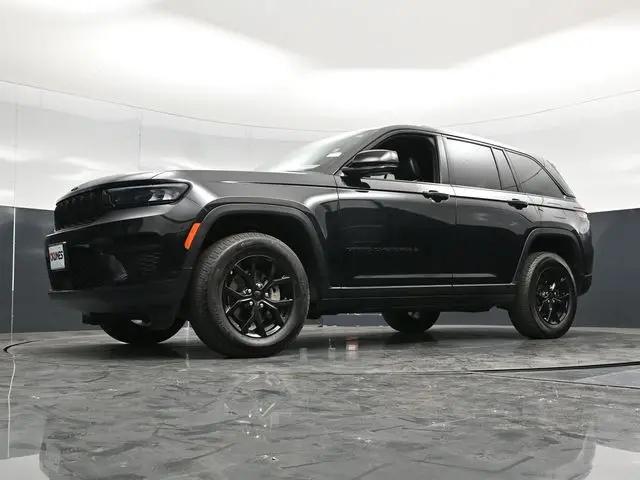 2025 Jeep Grand Cherokee Altitude 4x4