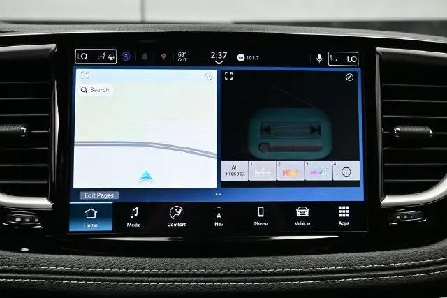 2027 Chrysler Pacifica Select AWD