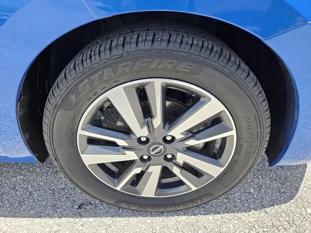 2024 Nissan Versa 1.6 SV
