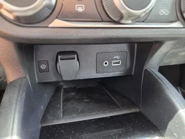 2024 Nissan Versa 1.6 SV