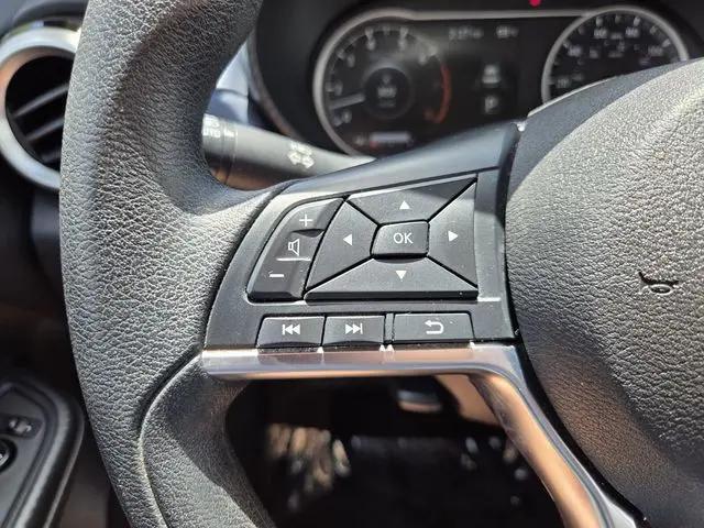 2024 Nissan Versa 1.6 SV