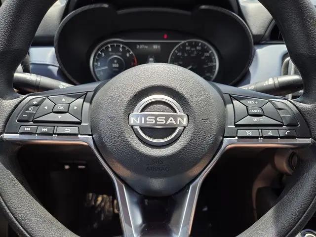 2024 Nissan Versa 1.6 SV