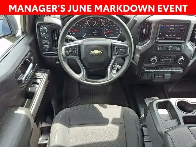 2022 Chevrolet Silverado 2500HD 4WD Crew Cab Standard Bed WT