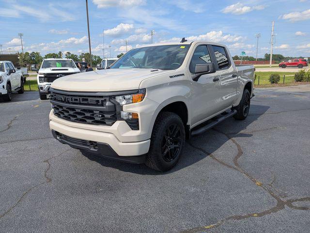 2026 Chevrolet Silverado 1500 4WD Crew Cab Short Bed Custom