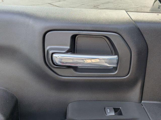 2026 Chevrolet Silverado 1500 4WD Crew Cab Short Bed Custom